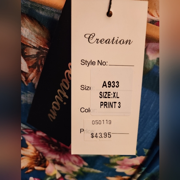 Creation brand beach covet up, size XL, multi colored teal floral - Picture 3 of 3